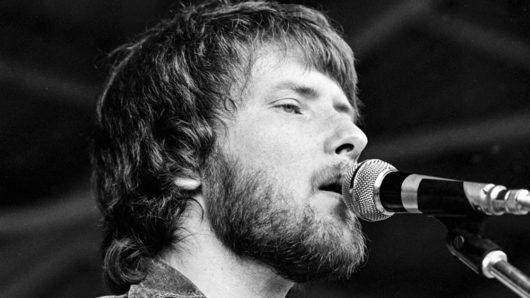 Listen To Gerry Rafferty’s Previously Unreleased ‘Slow Down’