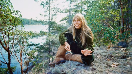 Hear New Remaster Of Joni Mitchell’s ‘Woodstock’