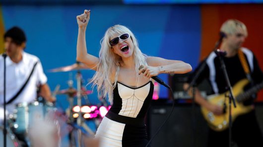 Paramore Postpone Several US Shows Due To Illness