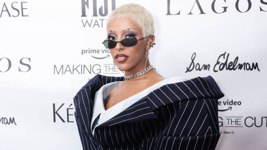 Doja Cat’s Dionne Warwick-Sampling ‘Paint The Town Red’ In Chart Battle