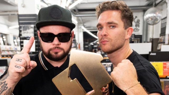 Royal Blood Back To The Water Below UK No 1