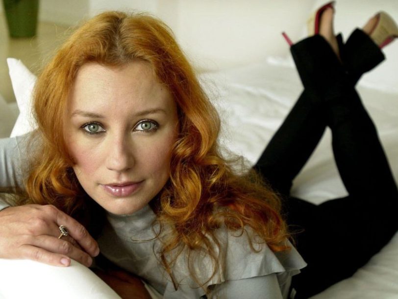 ‘Strange Little Girls’: Understanding Tori Amos’ Bold Covers Album